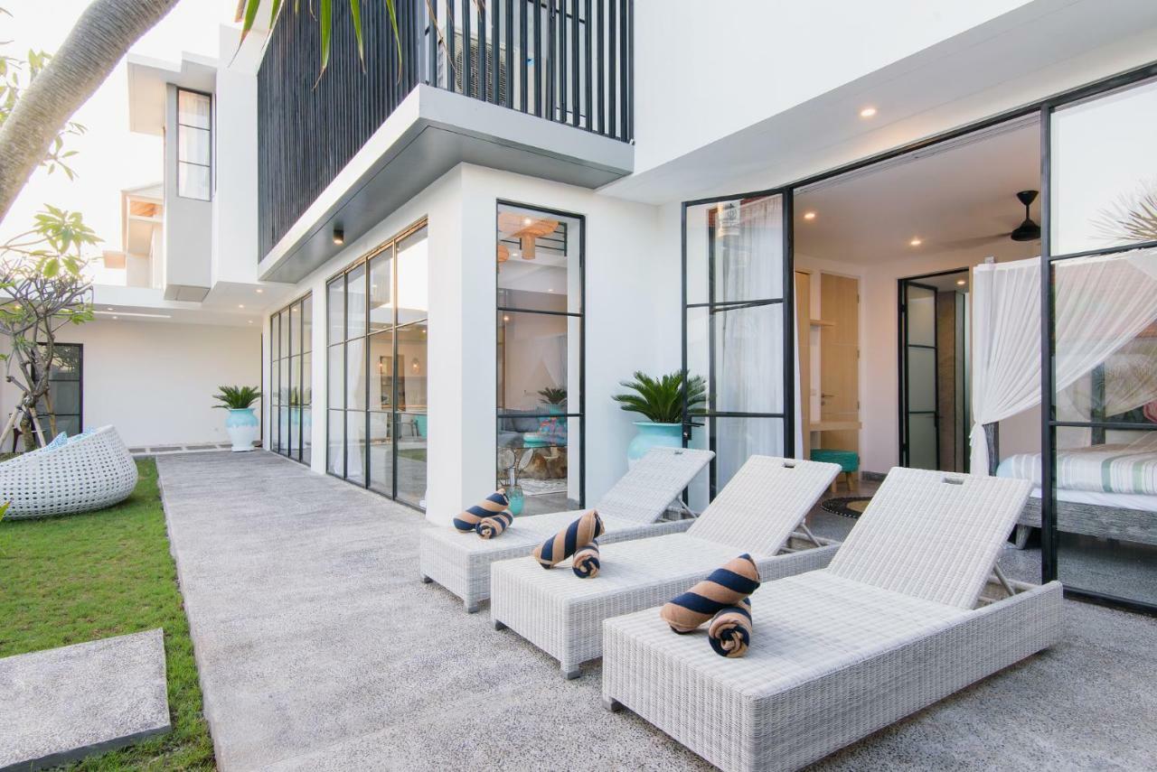 Villa Como Close To Finns Beach Club Kuta  Exterior photo